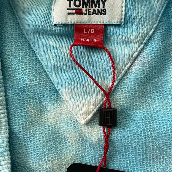 NEW Tommy Jeans Tie-Dye Cropped Sweatshirt Light Blue Pink Size L - Picture 5 of 8